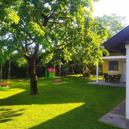 Soba Milica Hotel Palić Exterior foto